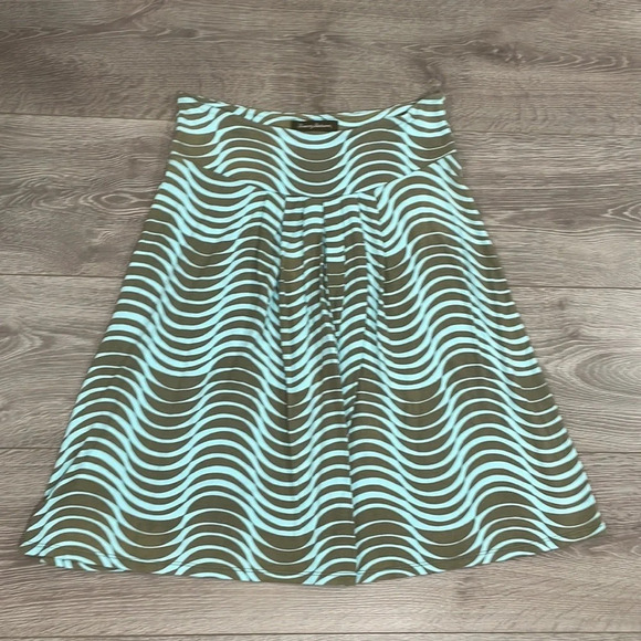 Tommy Bahama Pull On Skirt XS - Picture 5 of 11